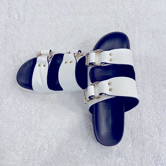 River Island Women’s White Gold Buckle Sandal. Size 8 - Picture 8 of 15